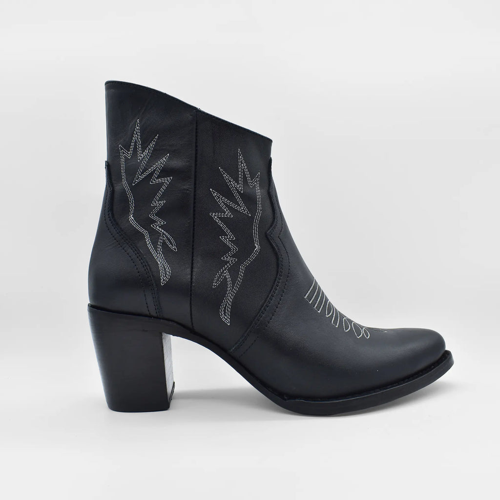 BOTIN ESTELLA