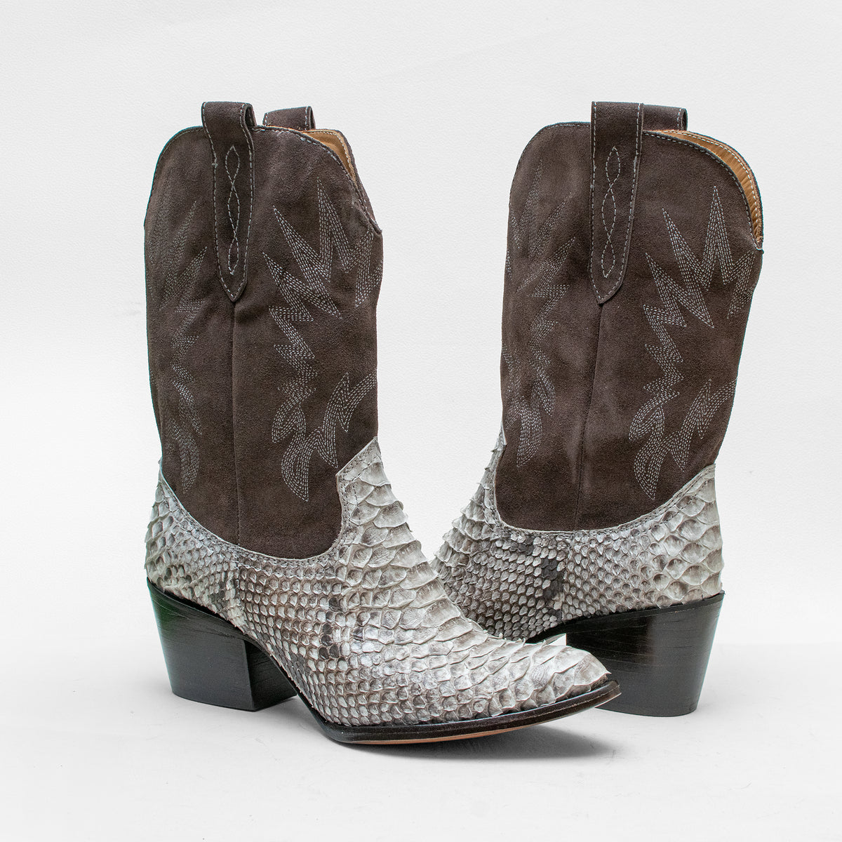 Bota Savanna Gris Pitón